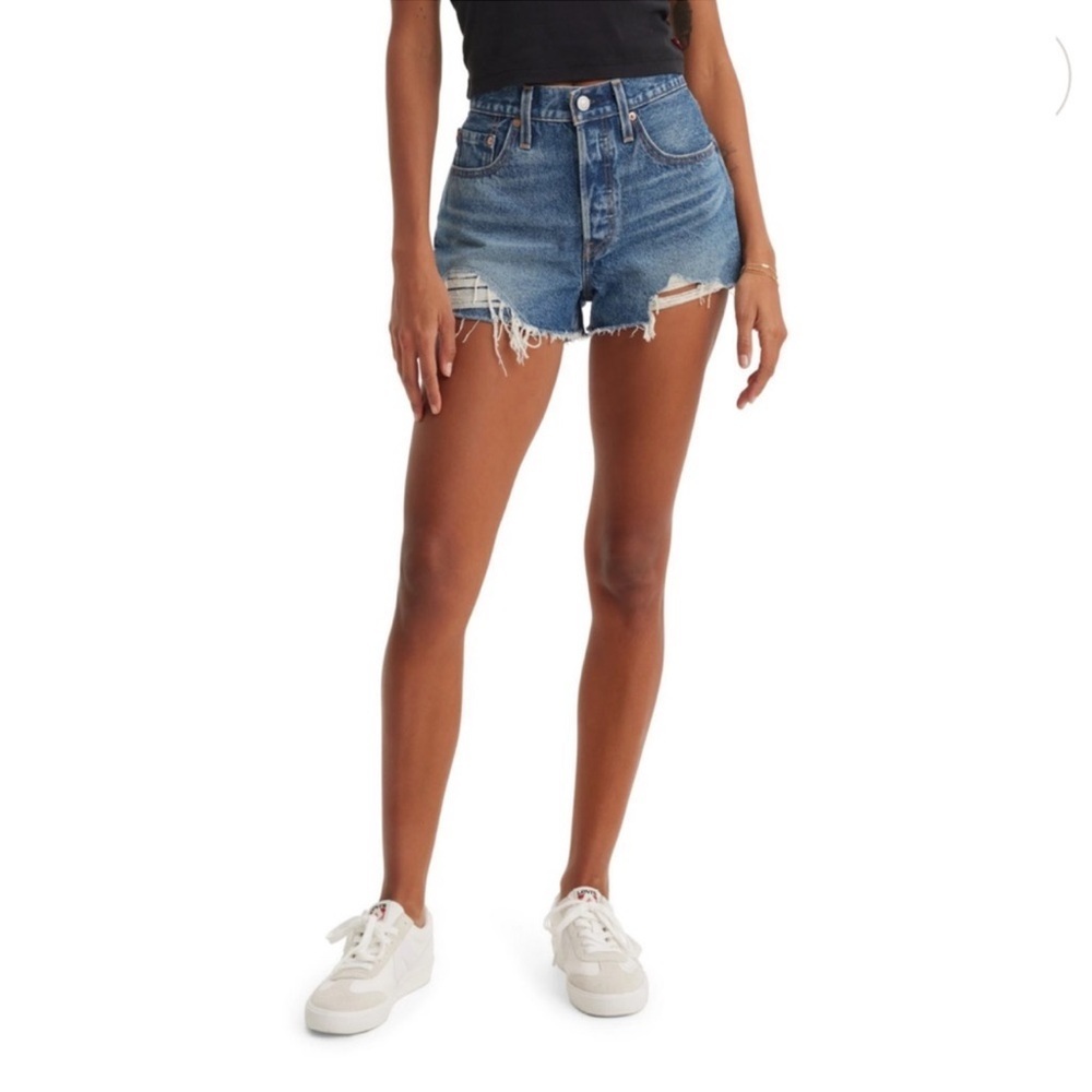 Levi's Distressed 501 Original Button-Fly Jean Shorts Size 29